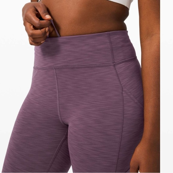Lululemon Invigorate High-Rise Short 10” Heathered Black Currant Size 2 - Picture 3 of 10
